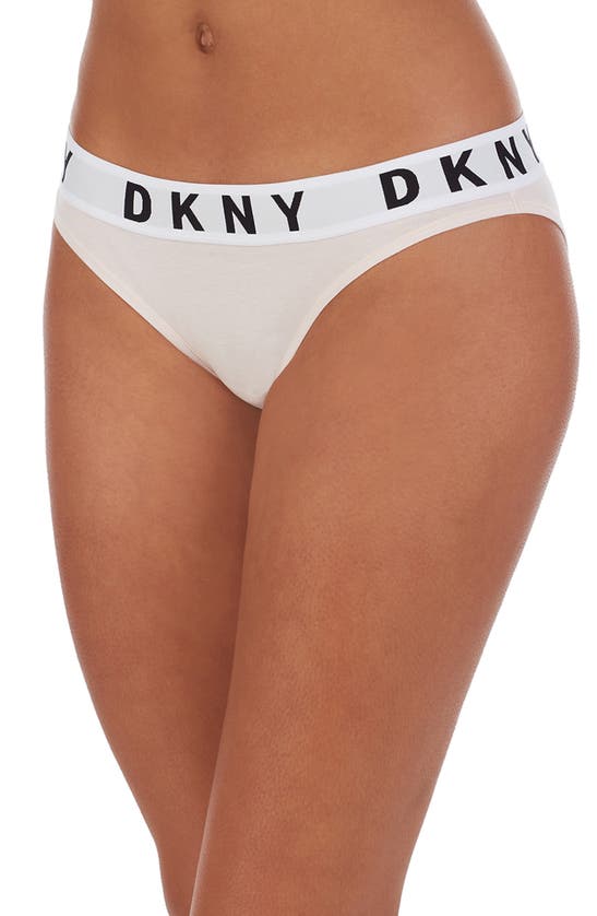Dkny Cozy Boyfriend Thong Dk4529 In Pearl Cream