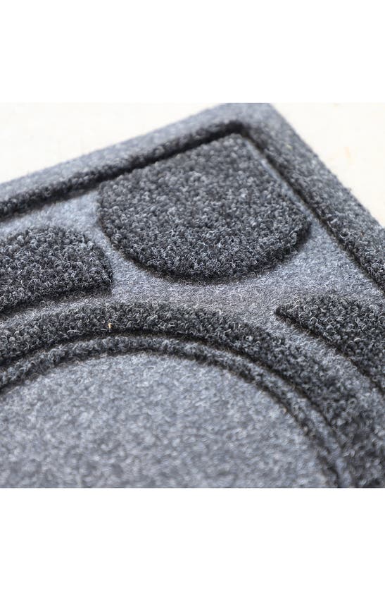 Bungalow Flooring Aqua Shield Pet Mat In Charcoal