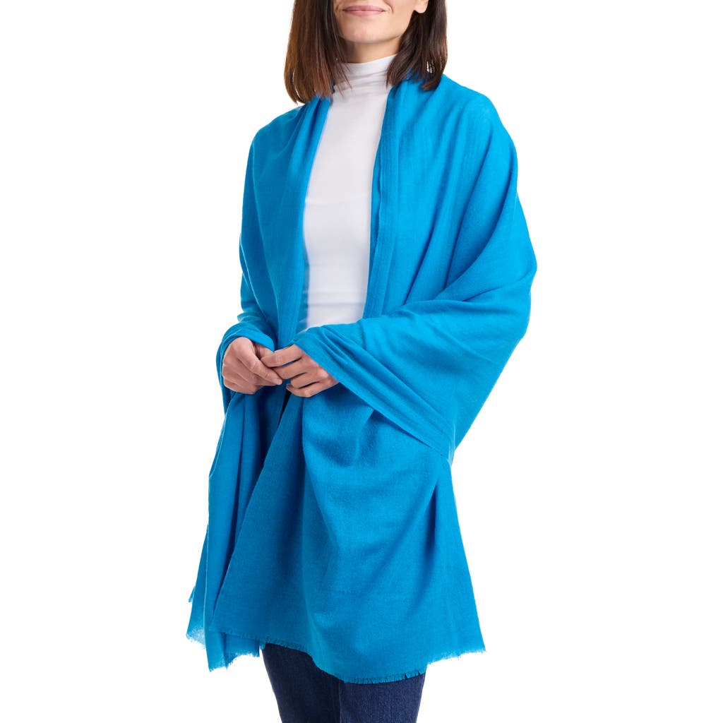 Amicale Cashmere Convertible Scarf In Sky Blue