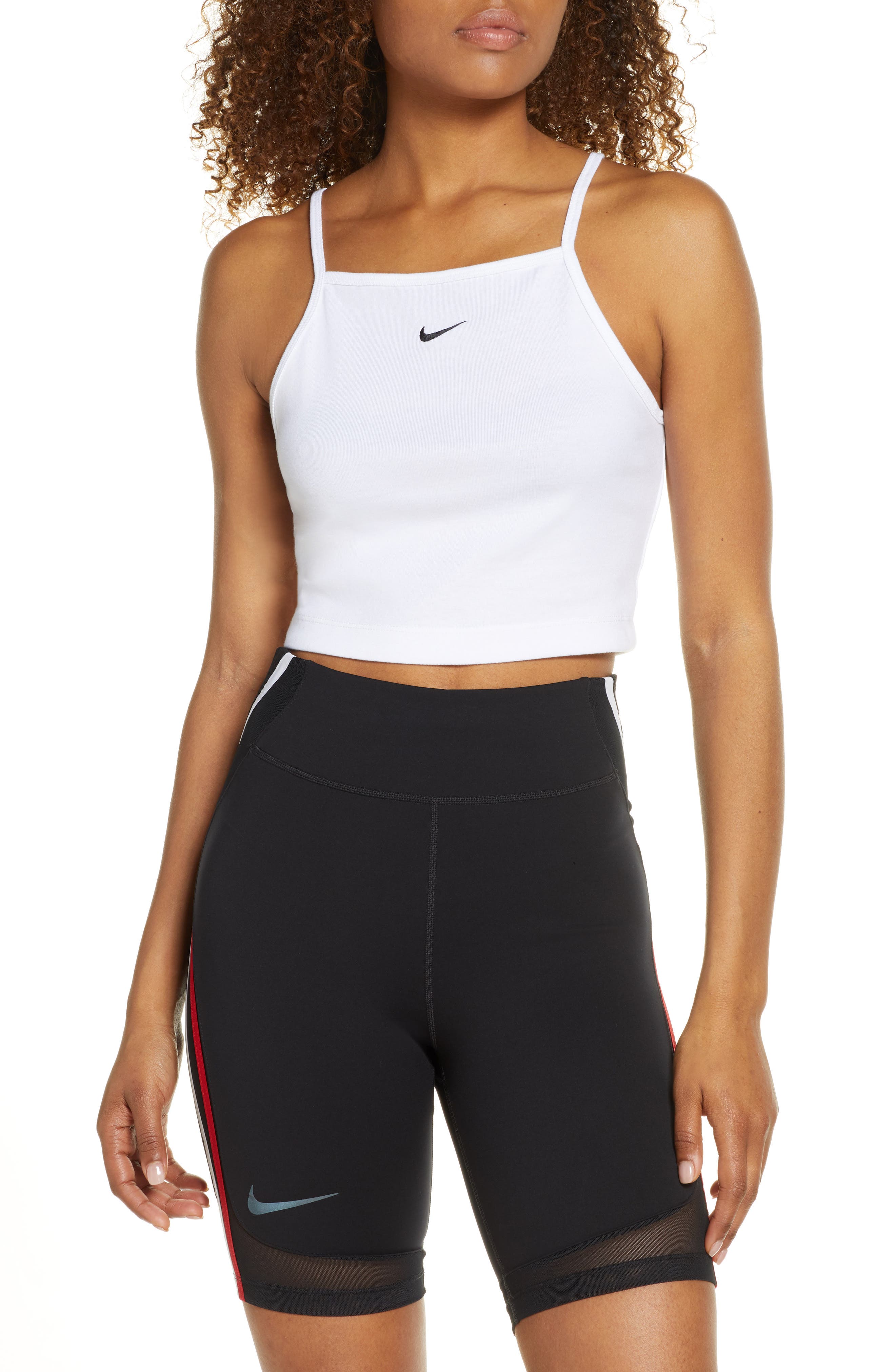 nike essential crop