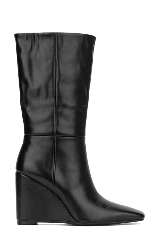 Torgeis Milan Wedge Heel Boot In Black