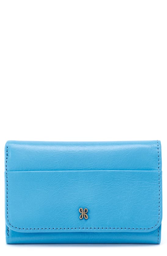 Hobo Jill Leather Trifold Wallet In Tranquil Blue