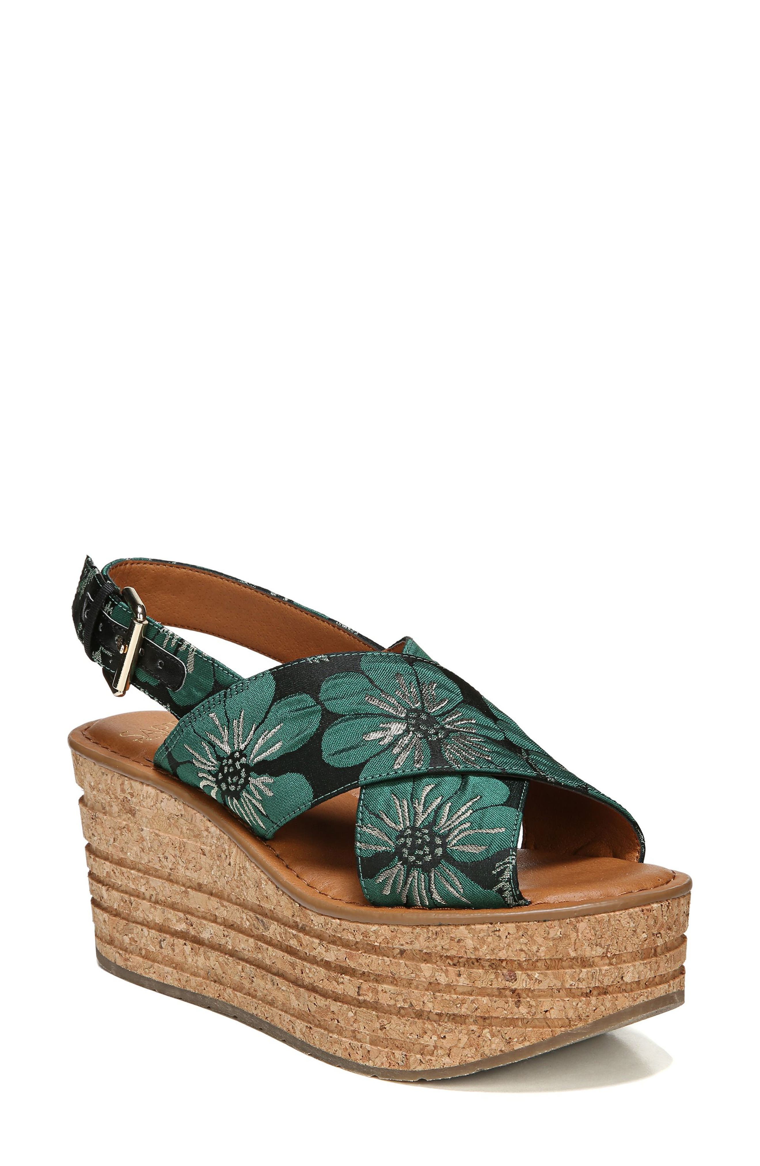 franco sarto caroline