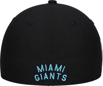 RINGS & CRWNS Men's Rings & Crwns Black Miami Giants Team Fitted Hat