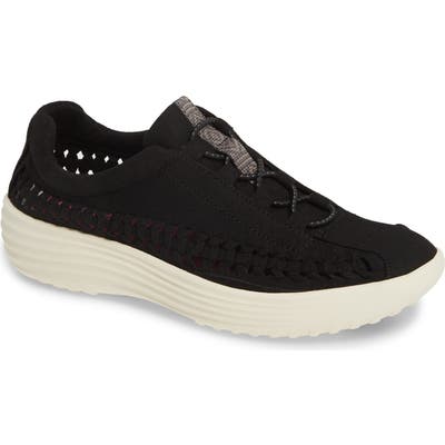 Bionica Marea Slip-On Sneaker- Black