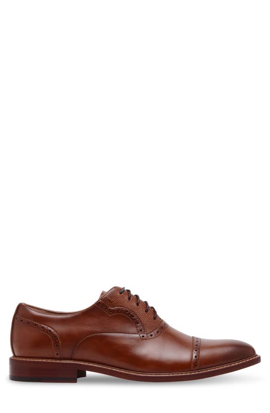 Steve Madden Duart Cap Toe Oxford In Tan