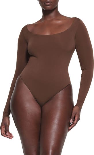 Womens FAUX LEATHER CREW NECK BODYSUIT Cocoa, SKIMS Bodysuits