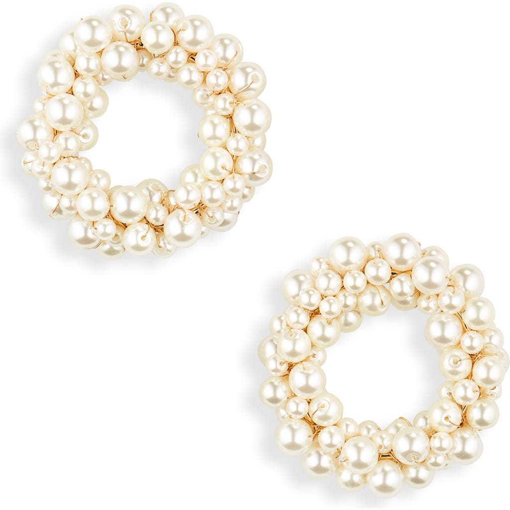 Carolina Herrera Imitation Pearl Frontal Hoop Earrings In White