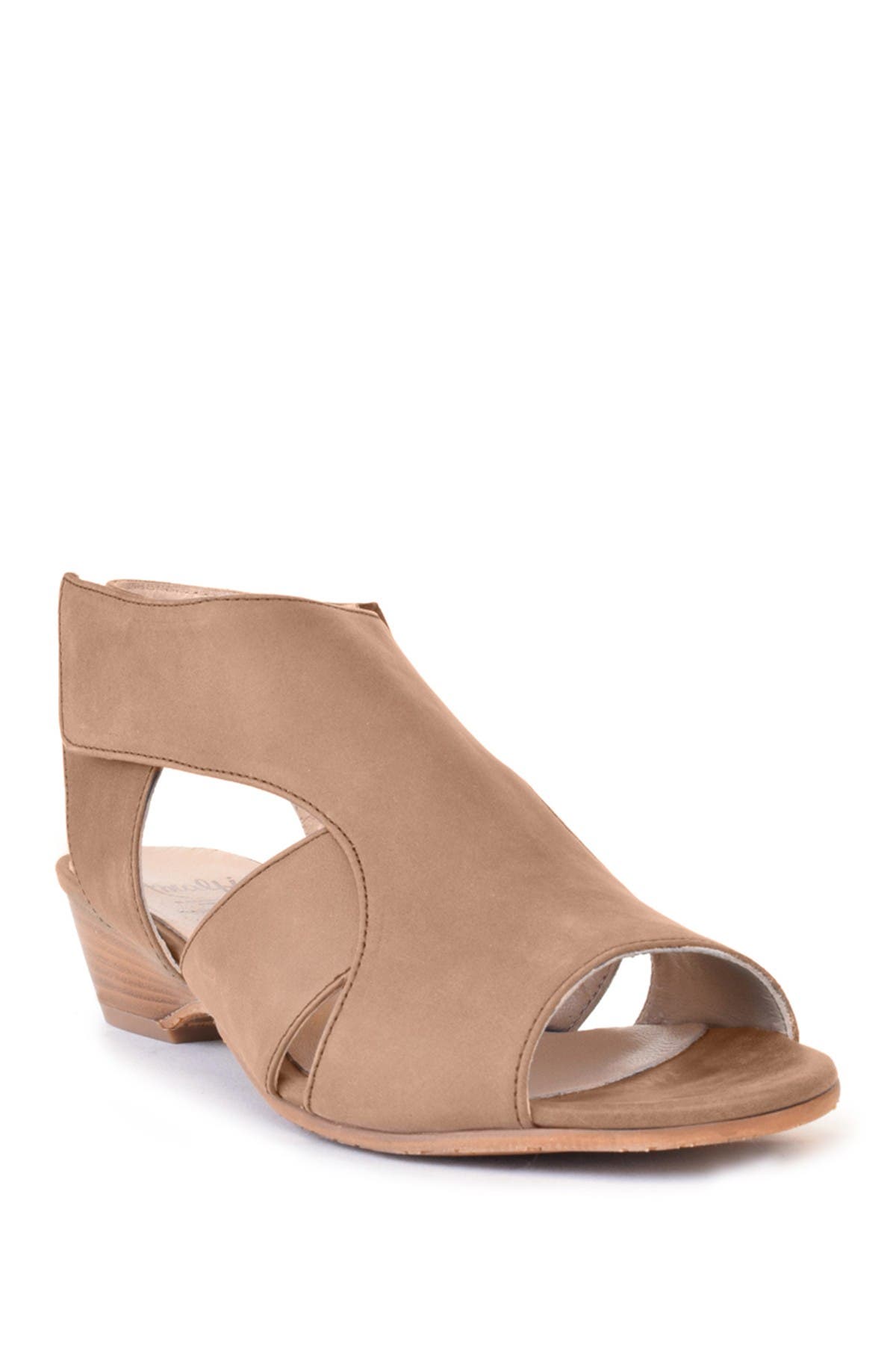 wedge sandals narrow width