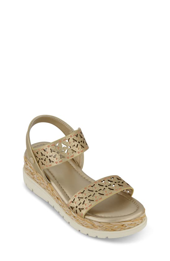 Kenneth Cole Kids' Arlo Wedge Sandal In Soft Gold