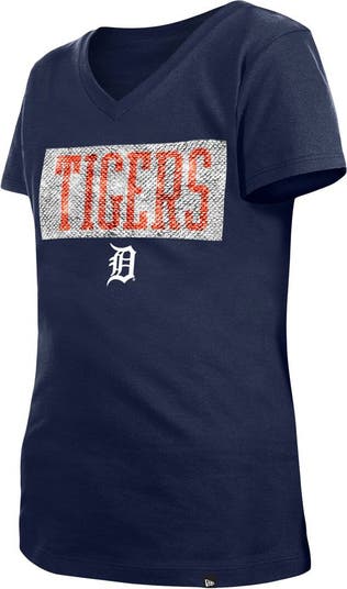 Women's Detroit Tigers Navy Big Logo V-Neck Pullover Sweater