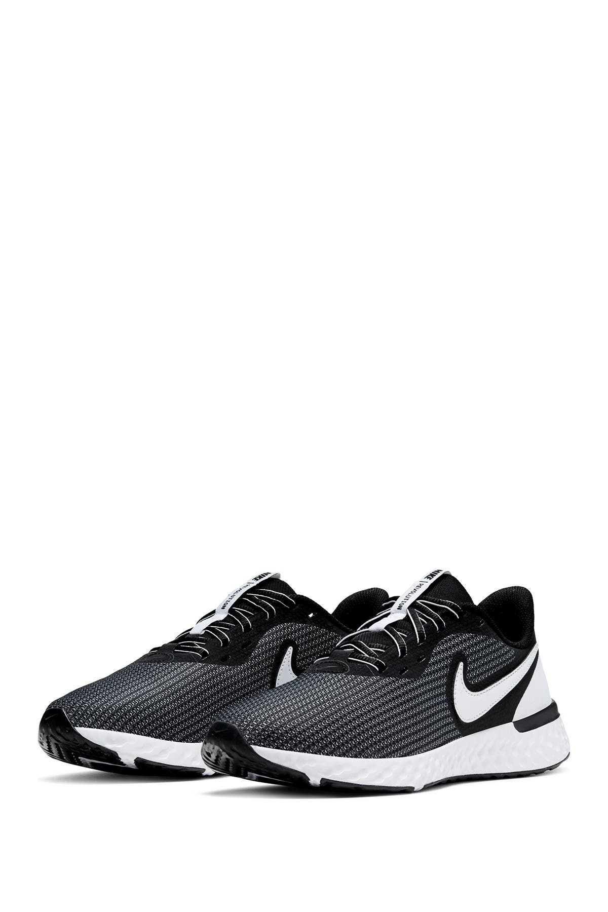 nike revolution 2 ugly