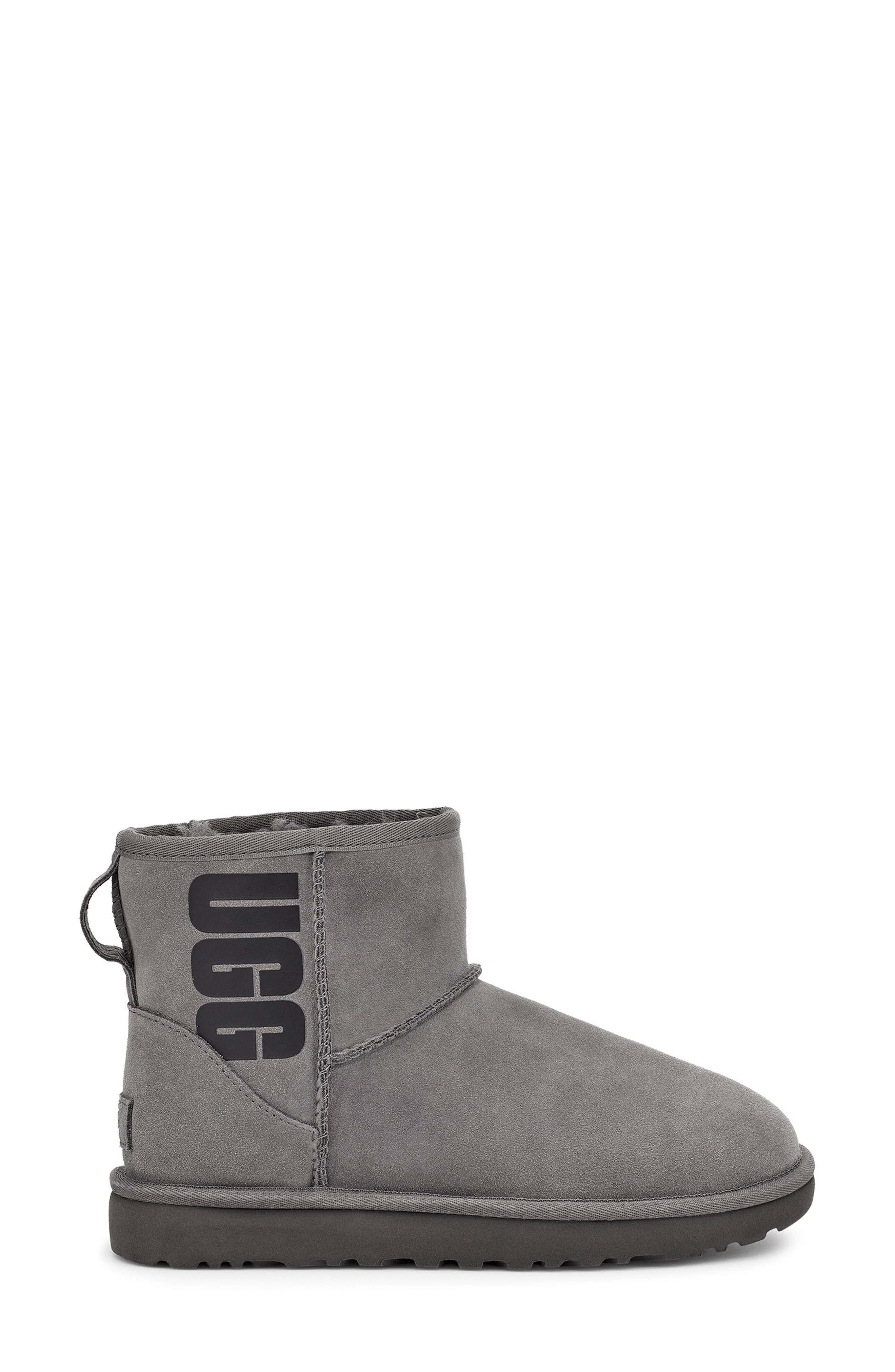 nordstrom rack ladies ugg boots