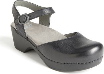 Dansko best sale women's sam