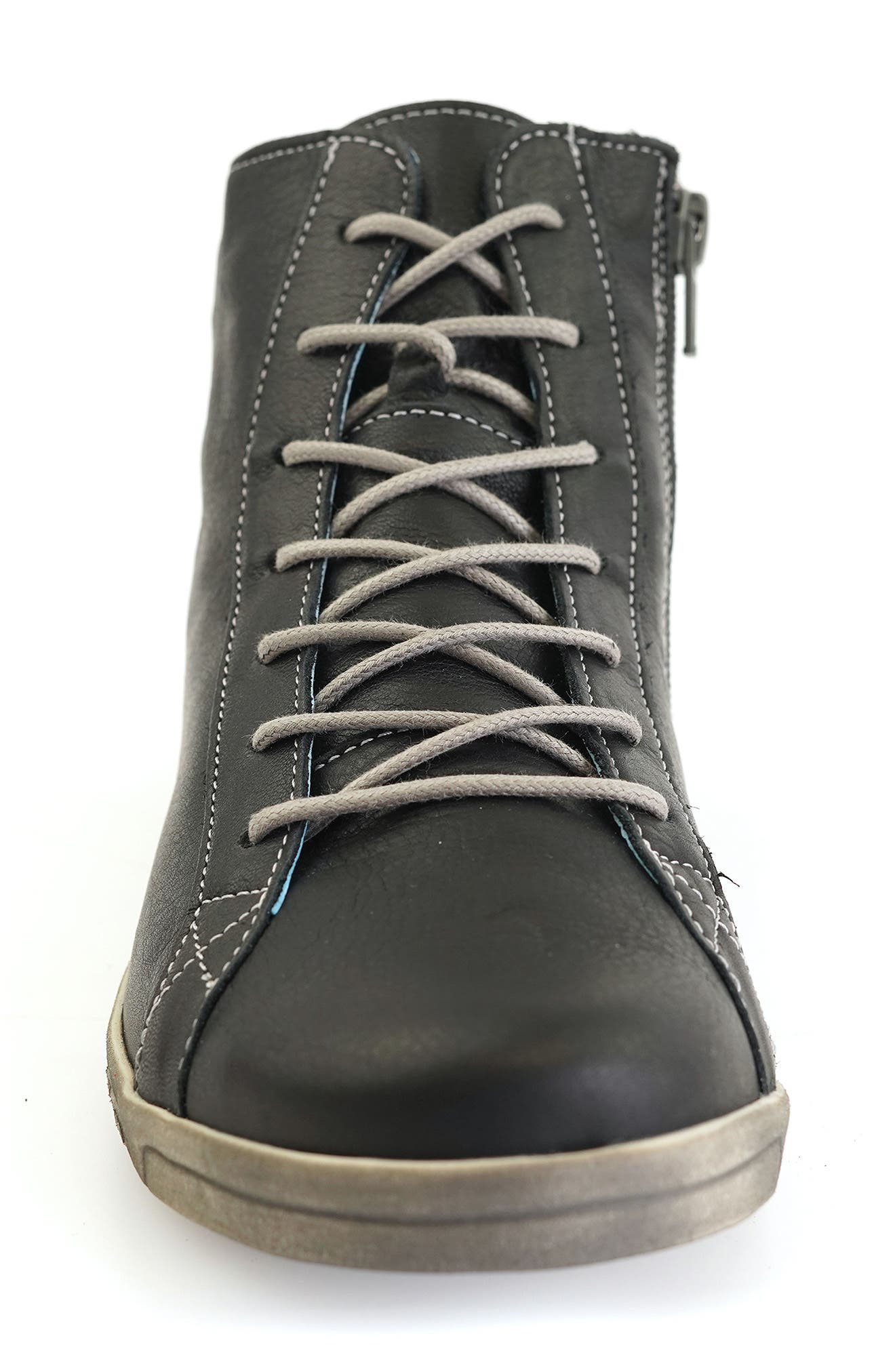 Cloud Aima Women's Shoes Black : 38 (US Women's 7.5) M