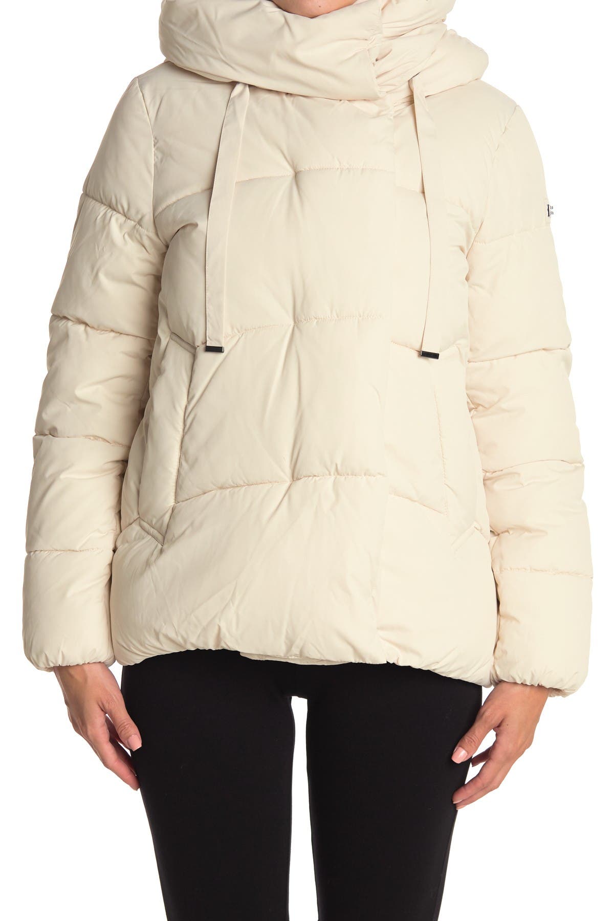 pillow collar puffer jacket