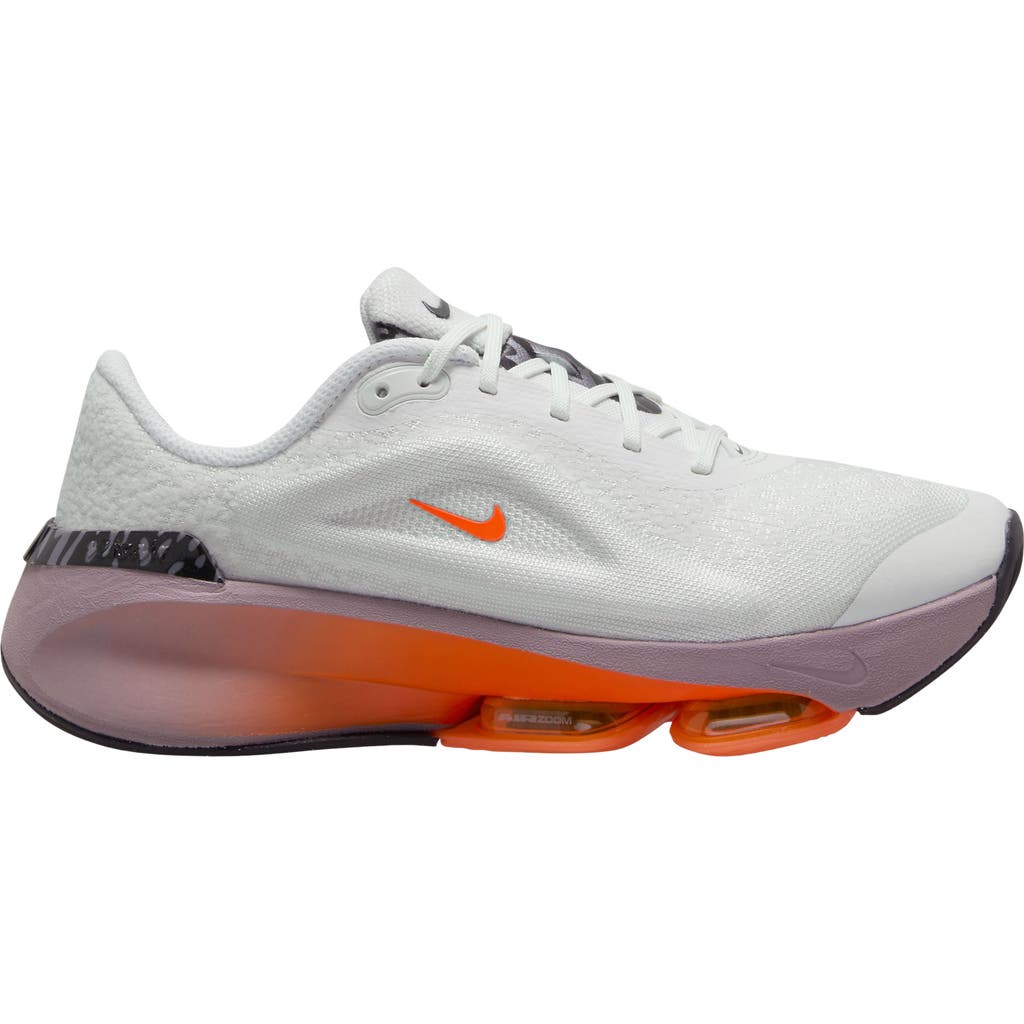 Nike Women's Versair Premium Workout Shoes In Violet Ore/ Hyper Crimson