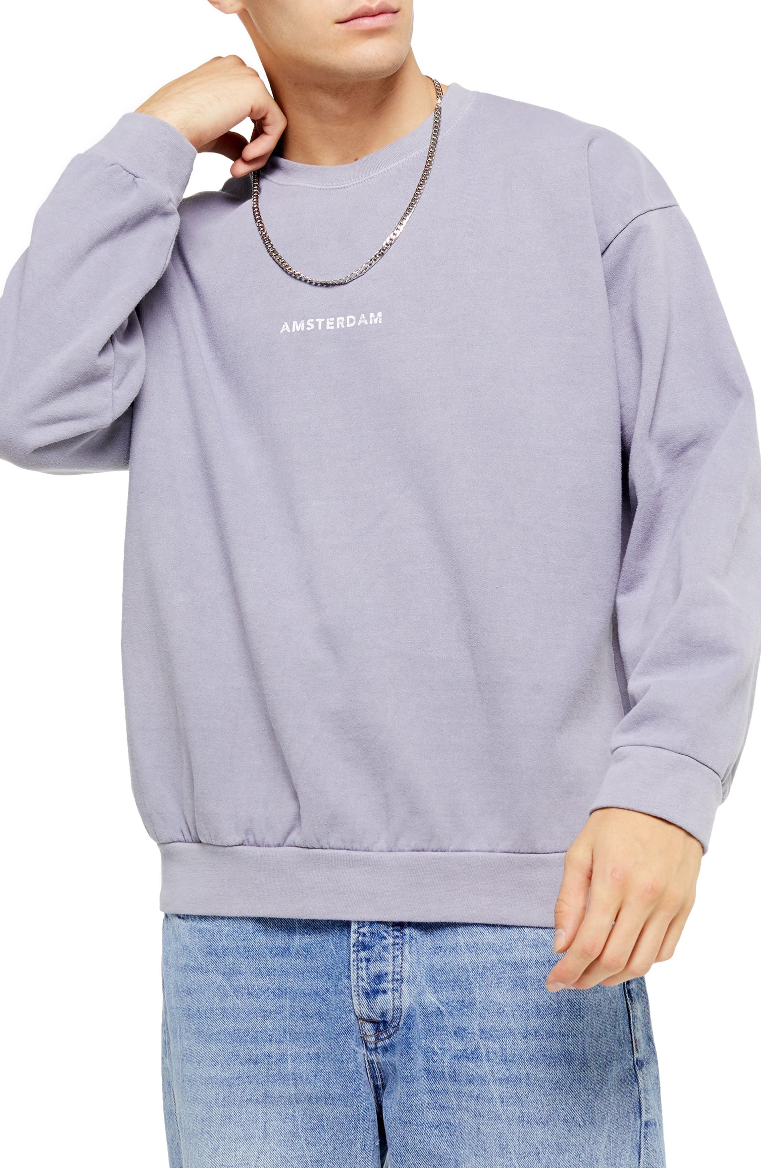 oversize crewneck sweatshirt