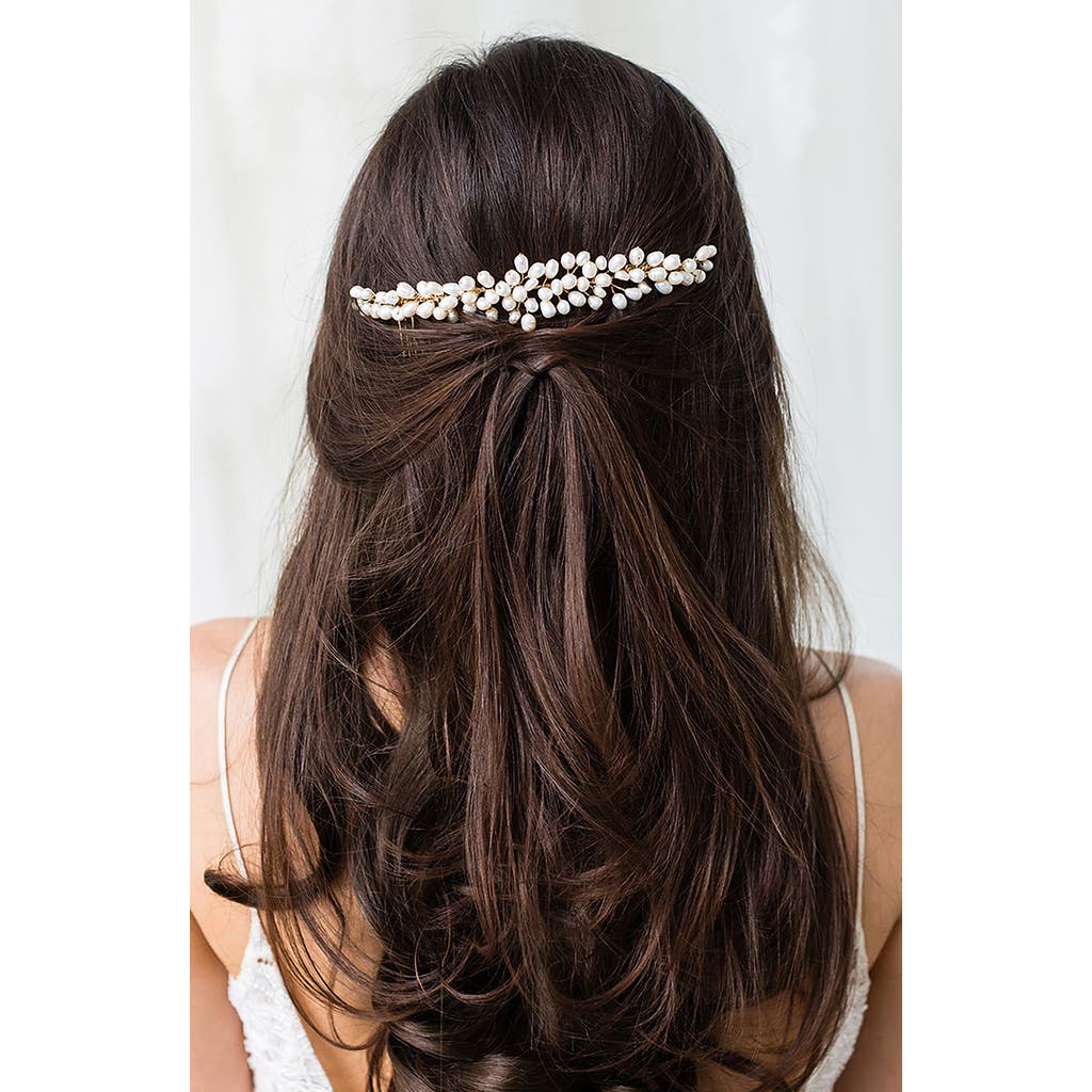 Brides And Hairpins Brides & Hairpins Taja Freshwater Pearl Halo Comb In Gold