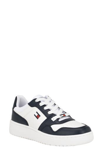 Tommy Hilfiger Twigye Sneaker In Black