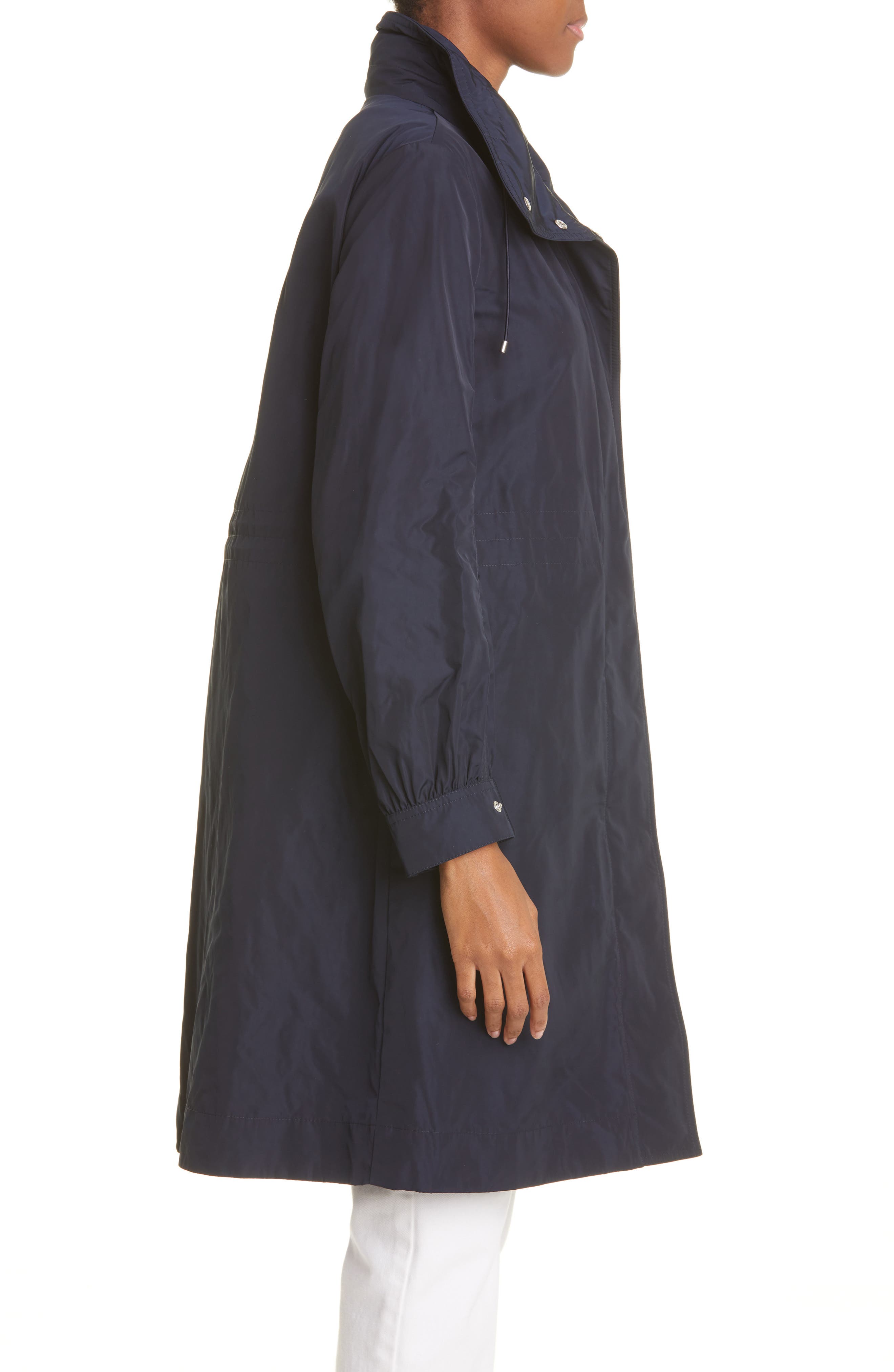 Womens Clothing Coats Parka coats Moncler Synthetic Kourou Navy Faille Parka in Blue 