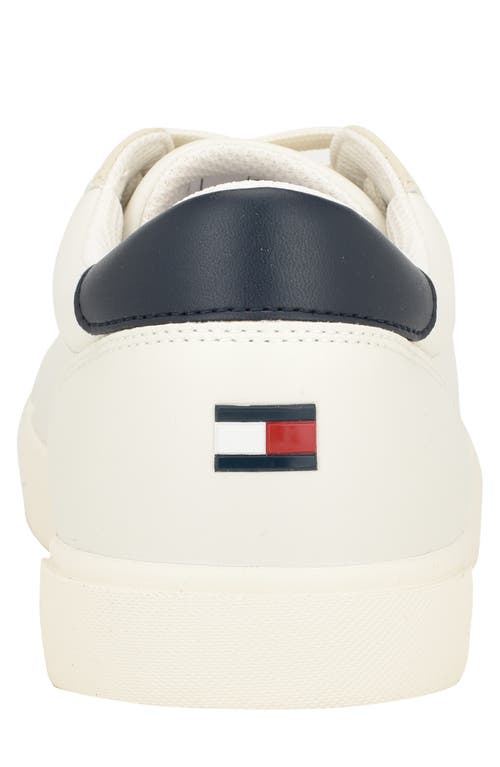 Tommy Hilfiger Low Top Sneaker In Cream/beige/navy