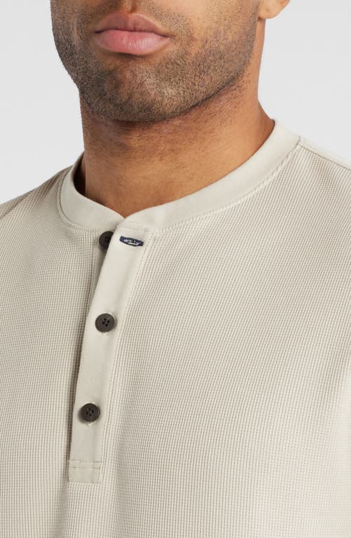 Mizzen + Main Mizzen+main Henderson Long Sleeve Performance Henley In Oyster Solid