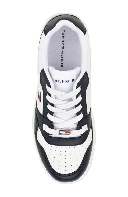 Tommy Hilfiger Twigye Sneaker In White/navy