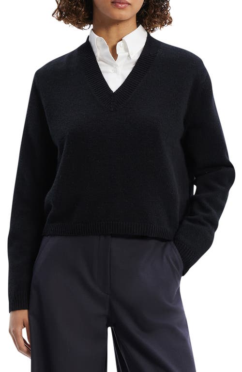 Shop Theory Crop Cashmere Sweater In Black