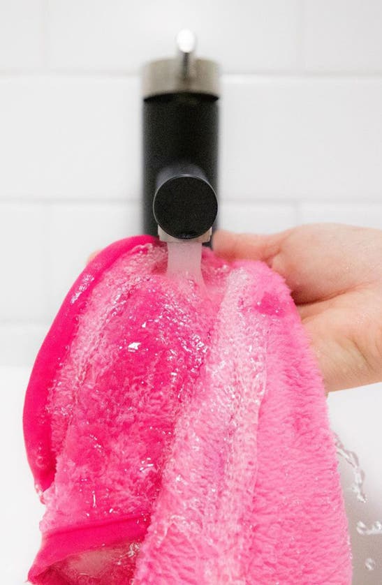 Shop The Original Makeup Eraser Makeup Eraser® Pro In Pink