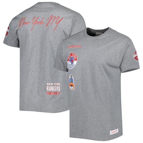 Mitchell & Ness Chicago Blackhawks Distressed Logo Red T-Shirt, Men's, Small