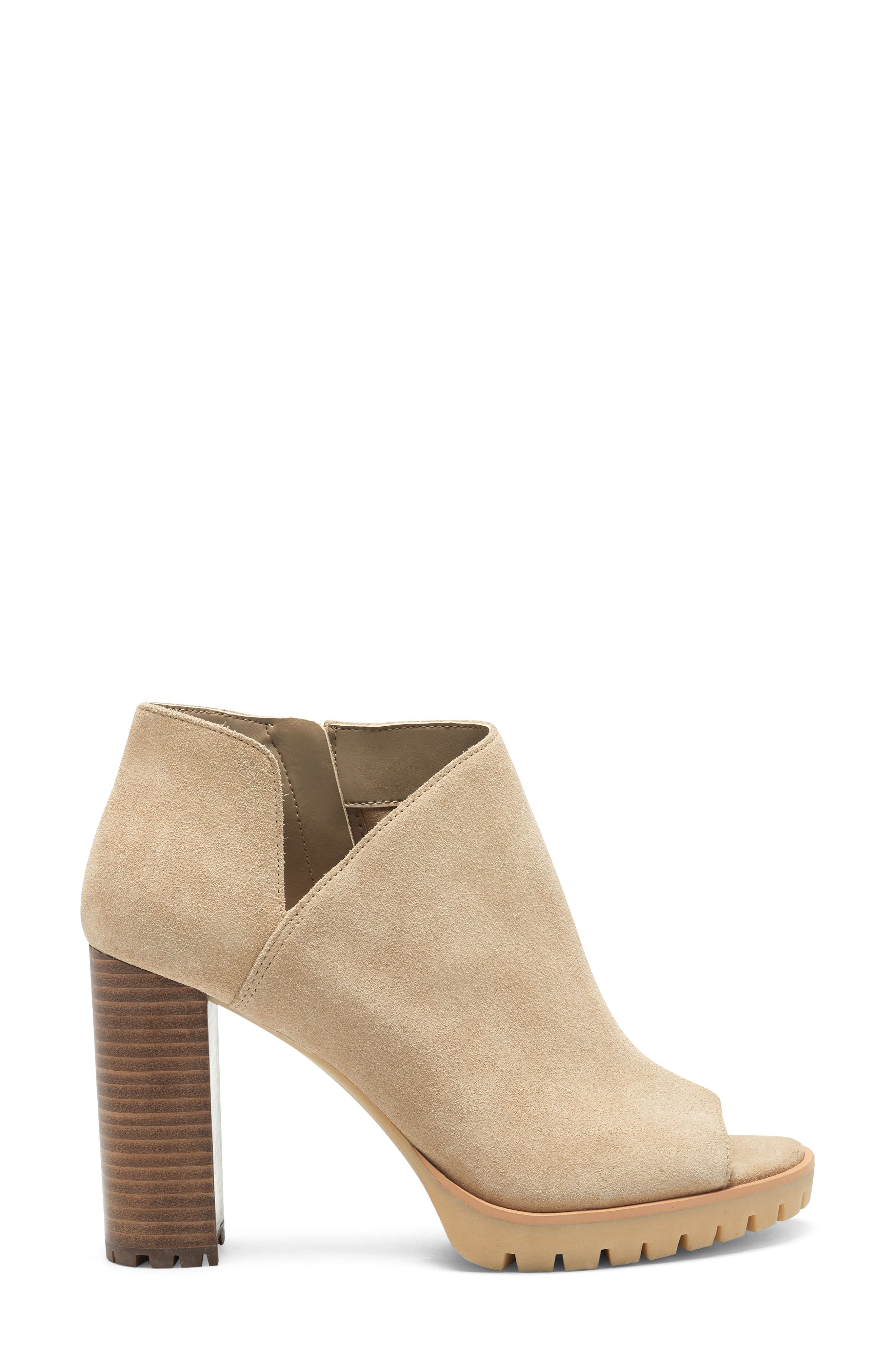 vince camuto hevana bootie