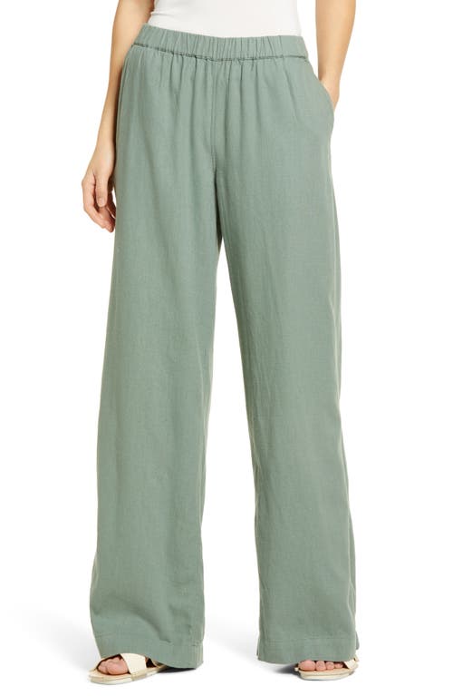caslon(r) Wide Leg Pull-On Linen Blend Pants in Green Dune