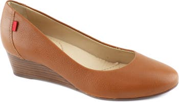 Cognac sale wedge pumps