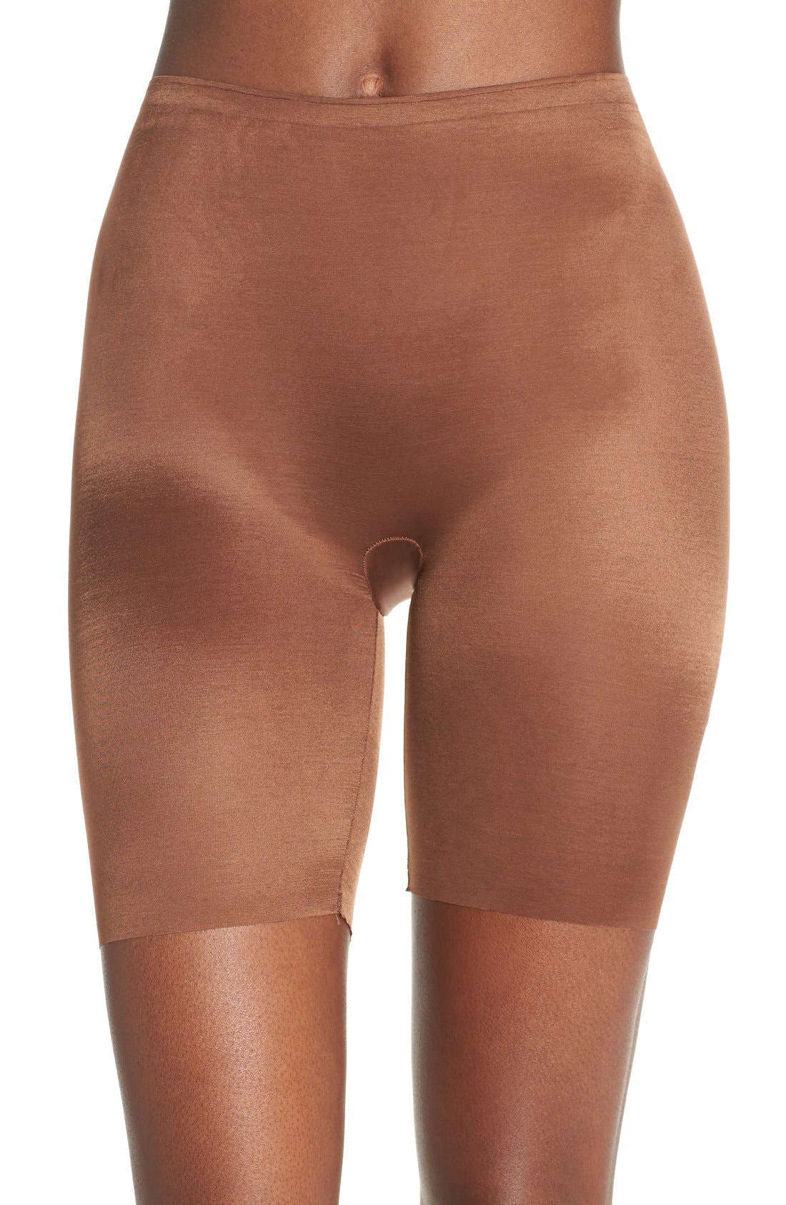 Spanx Skinny Britches Mid Thigh Short In Naked 4.0