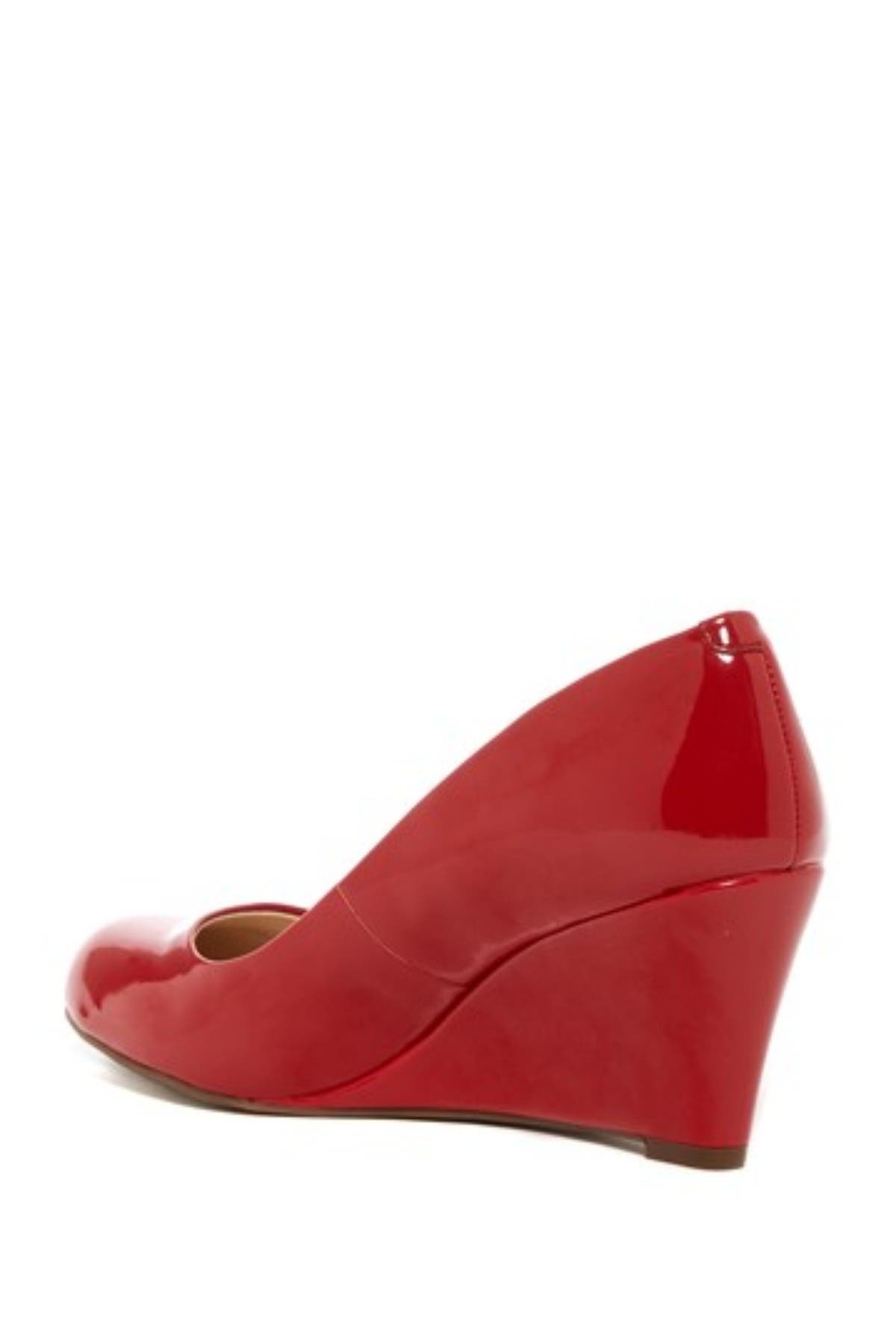 jessica simpson wedge pump