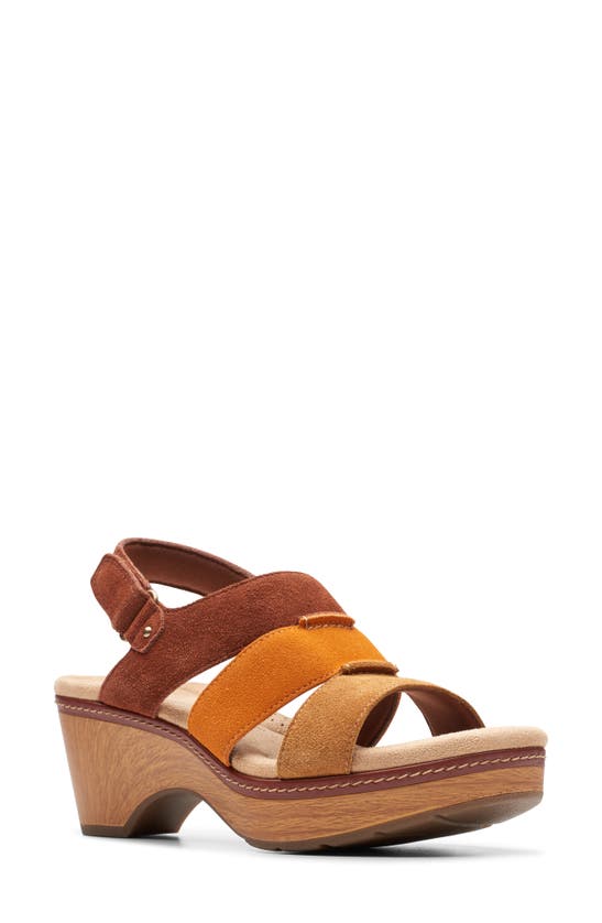 Clarks Seannah Glow Clog-style Block Heel Sandals In Tan Combi Suede