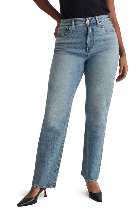 Shop Madewell The Curvy '90s Straight Leg Jeans In Rondell Wash