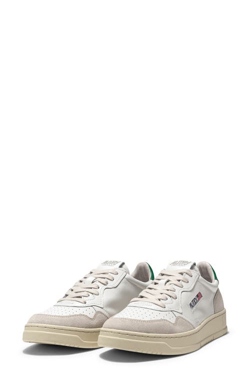 Autry Medalist Low Sneaker In White/green