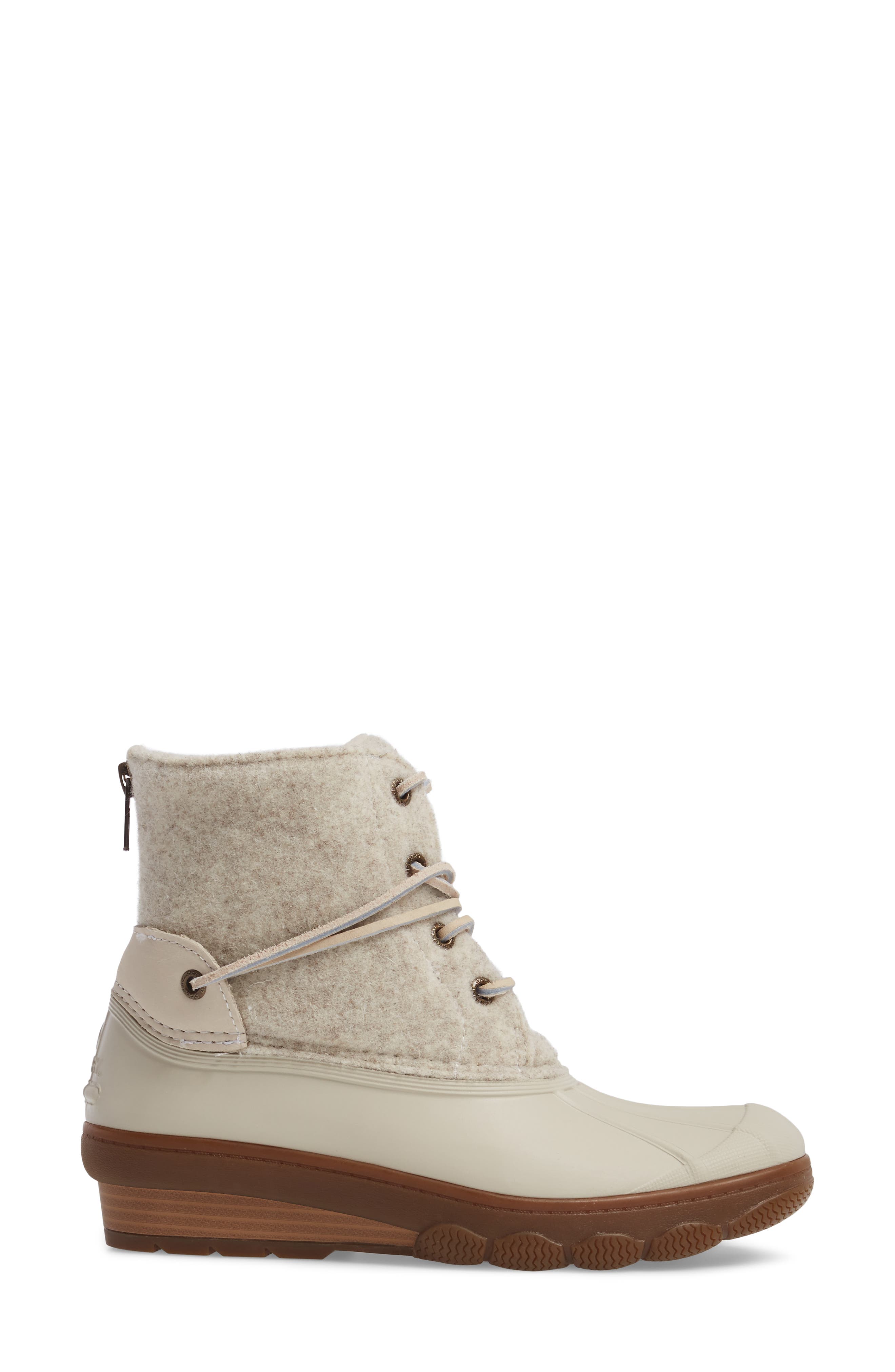 sperry saltwater wedge tide duck boots