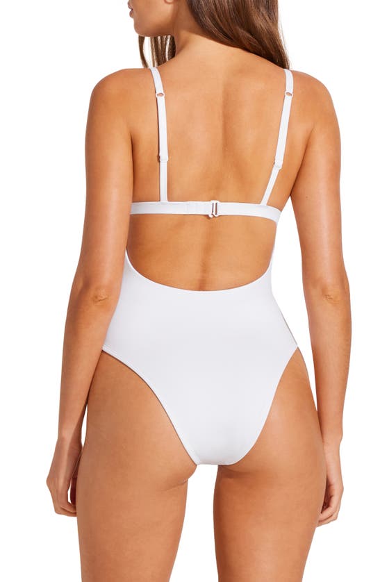 Vitamin A Luxe Link One-piece Swimsuit In White