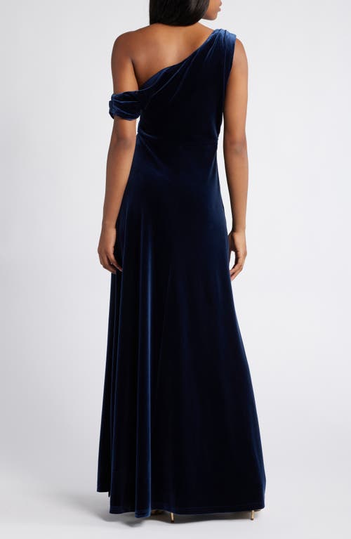 LULUS LULUS COVETED CONFIDENCE ONE-SHOULDER VELVET GOWN 