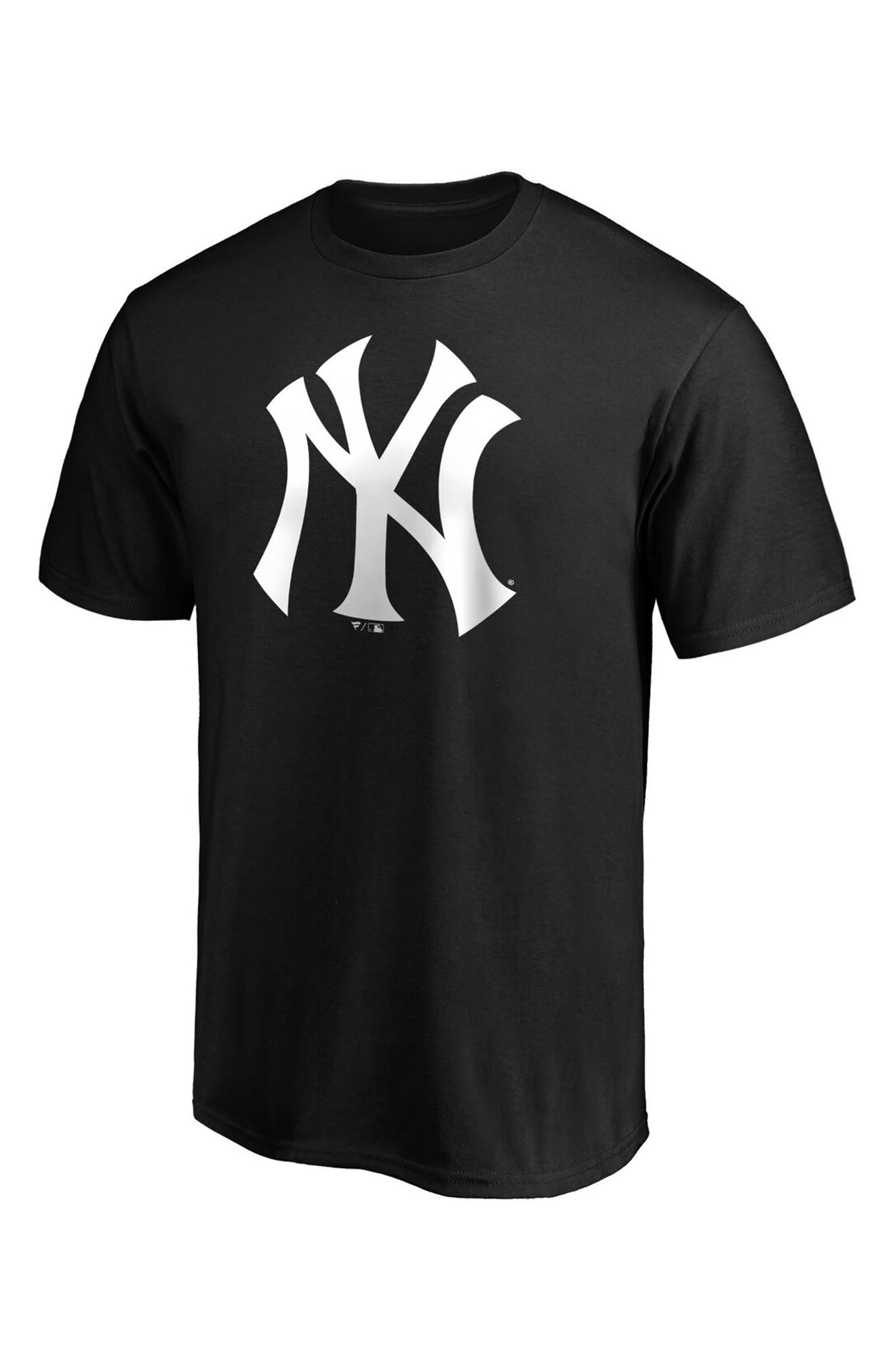 black yankees t shirt