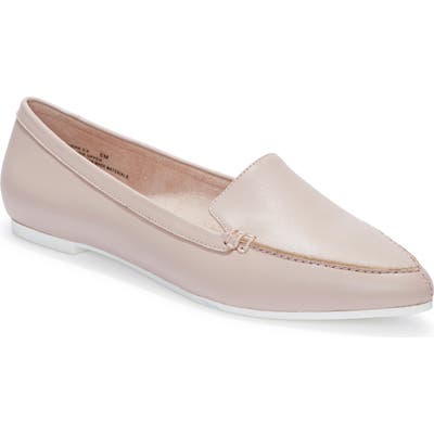 Me Too Audra Loafer Flat- Pink