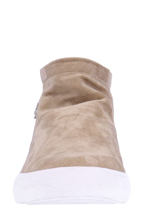 L'amour Des Pieds Kaila Bootie In Taupe