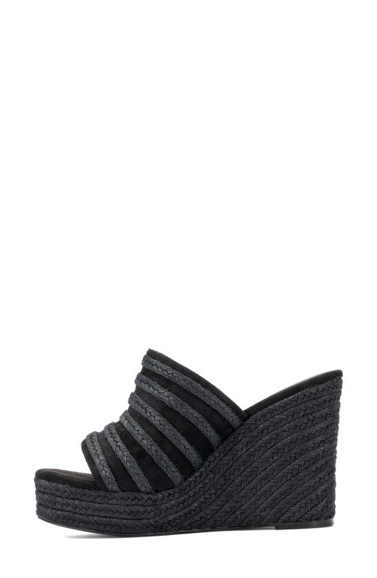 Fashion To Figure Sallie Platform Wedge Sandal In Black