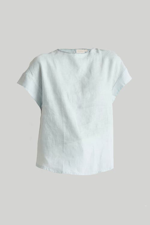 Reistor Cap Sleeved Everyday Top In Summer Blue