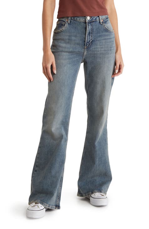 Eva – Timeless Mid-Rise Flare Jeans main image 0