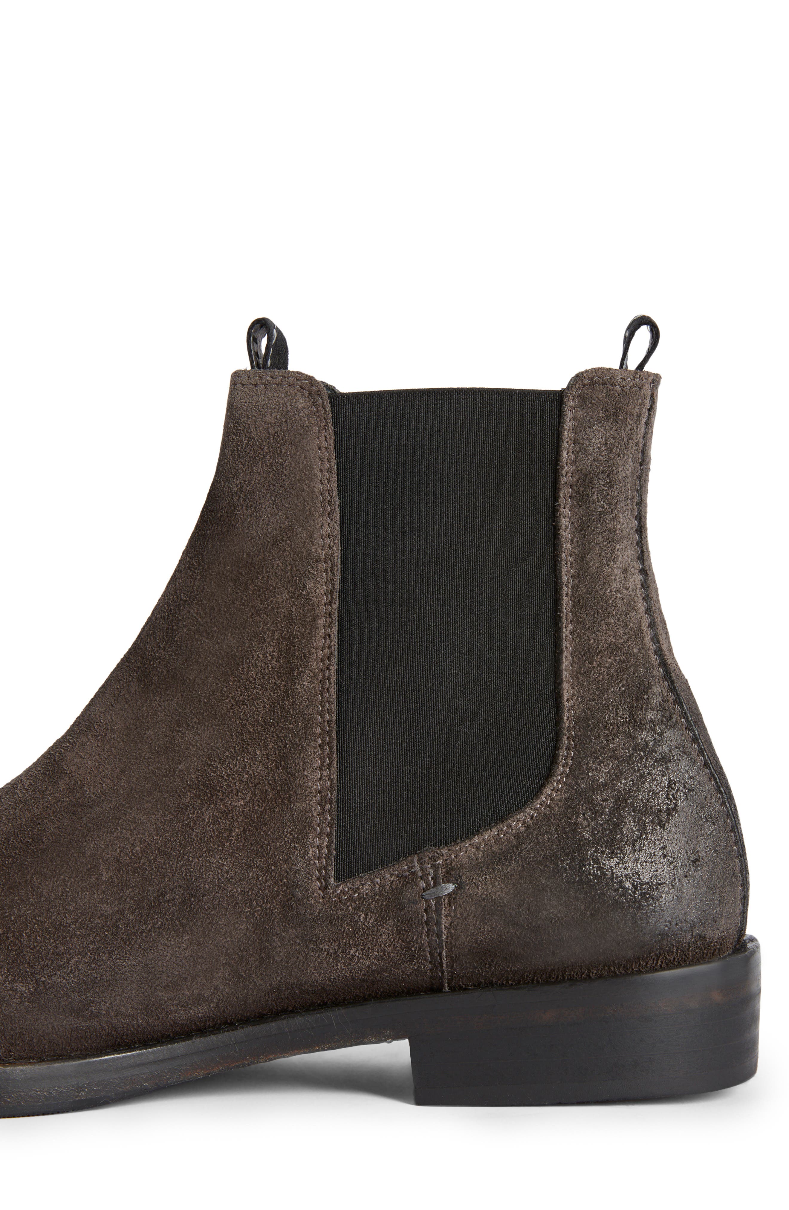 eli suede chelsea boot