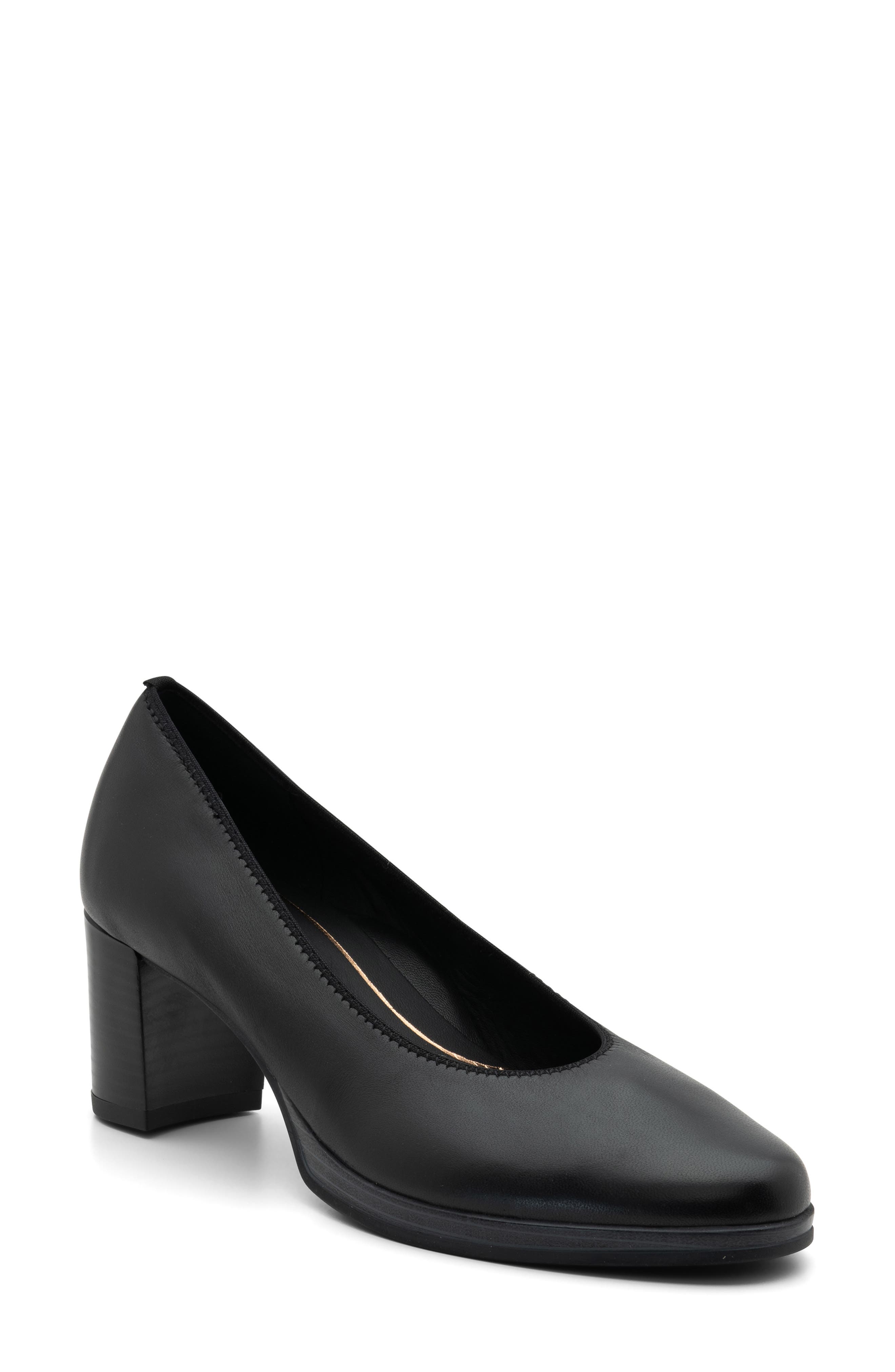 garda block heel pump